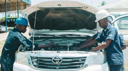 20 undeniable ways everyday cars outshine luxury brands