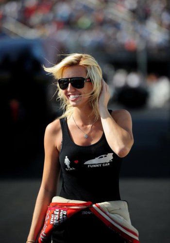 Fantastic photos of auto racing icons and sisters Courtney, Ashley and Brittany Force