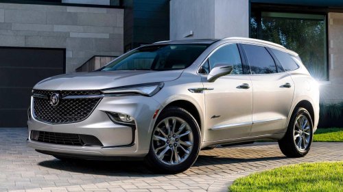 5 used gas-powered SUVs that offer luxury sedan comfort for under $40K