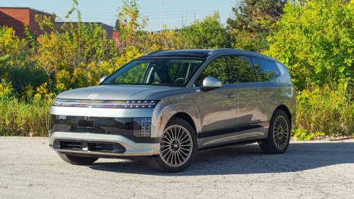 SUV, 3 row EV: Best all electric SUV people haulers