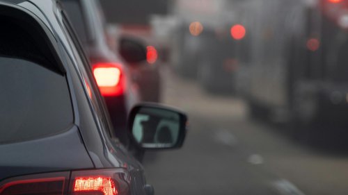 10 signs you're a better driver than you think &amp; 10 that prove you're not