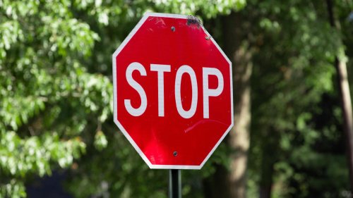 10 signs you're a better driver than you think &amp; 10 that prove you're not