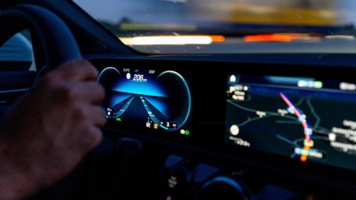 10 signs you're a better driver than you think &amp; 10 that prove you're not