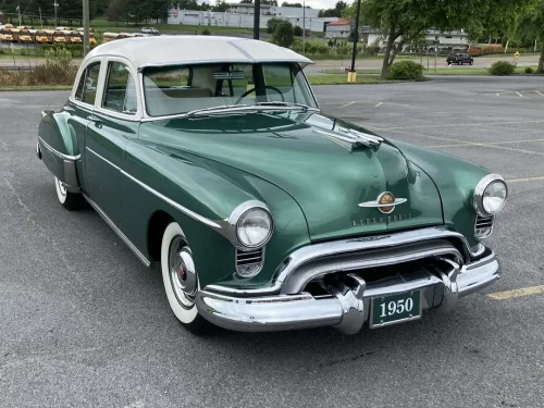 20 classic cars from the golden age of automobiles (1950s)