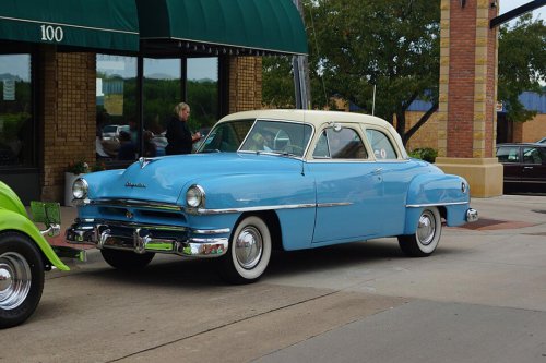 20 classic cars from the golden age of automobiles (1950s)