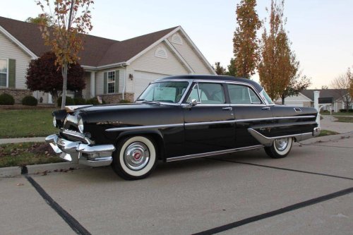 20 classic cars from the golden age of automobiles (1950s)