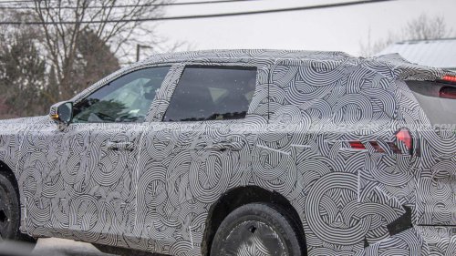 Nissan, Nissan Rogue, 2027 Nissan Rogue spied in public looking ready for production