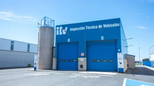 Inicia la cuenta atrás para los cambios en la ITV: ahora la UE vigila con lupa estos sistemas y las baterías