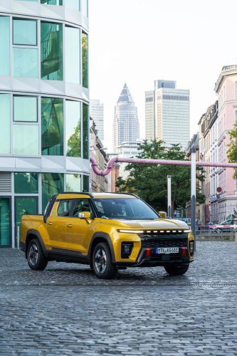 Probamos Musso EVX: el pick-up eléctrico de KGM con enfoque SUV