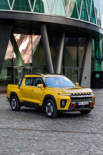 Probamos Musso EVX: el pick-up eléctrico de KGM con enfoque SUV