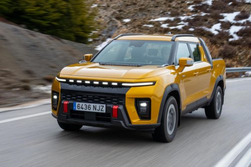 Probamos Musso EVX: el pick-up eléctrico de KGM con enfoque SUV