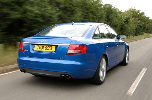 Coches discretos que son secretamente rápidos