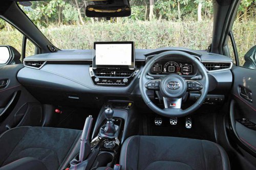 レクサス LBX MORIZO RR×トヨタ GRヤリス×トヨタ GRカローラ。3つの高性能コンパクト、スポーツ4WDターボの個性