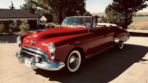Oldsmobile, Oldsmobile built the world's first sleeper car that fooled everyone in 1949