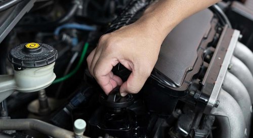Cómo cuidar el coche después de un viaje largo: pasos sencillos que alargan la vida del motor