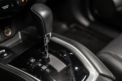 「燃費が垂れ流し」AT車、何気ないギア操作で効率が落ちる