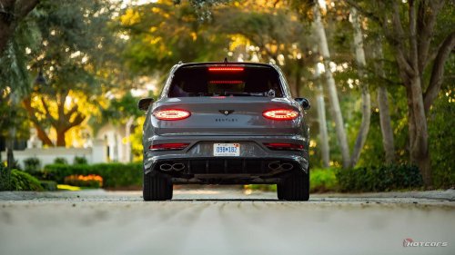SUV, This luxury SUV said goodbye to its big engine but got more power from a V8 instead