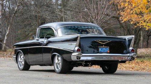 Chevrolet, How Chevrolet's small block V-8 became America's engine