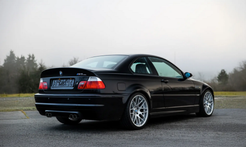 BMW, BMW M3, ¿Cuánto vale un BMW M3 CSL con 23 años de uso? Sotheby's subasta una unidad y no ha perdido valor