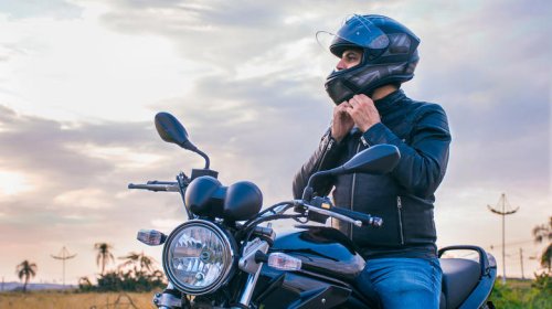 5 must-have motorcycle gear and accessories for long-distance rides