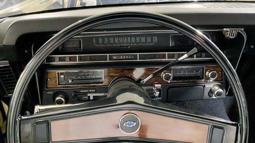 The 9-passenger family wagon that secretly had muscle car power in 1970