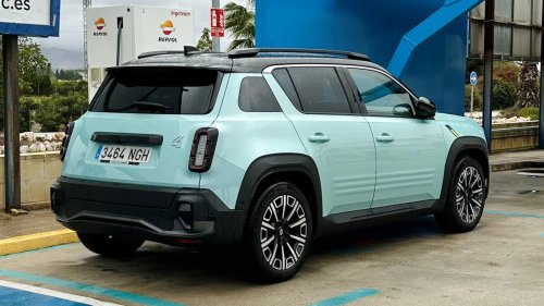 Probamos el Renault 4 eléctrico, más de 1.500 km en invierno con el hermano SUV del R5