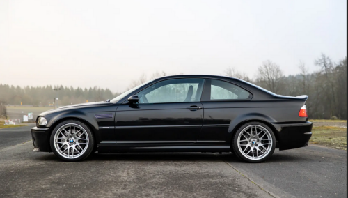 ¿Cuánto vale un BMW M3 CSL con 23 años de uso? Sotheby's subasta una unidad y no ha perdido valor