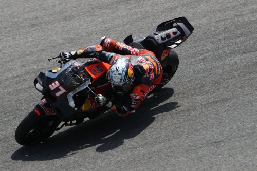 Pedro Acosta y su duro mensaje a KTM sobre el potencial de Álex Márquez y Ducati: "Su simulacro da más miedo"