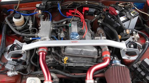 10 cars that scream past redline like nothing else