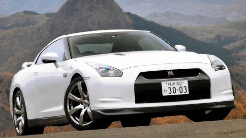 Why automakers are phasing out V6 engines: Efficiency, cost, and complexity