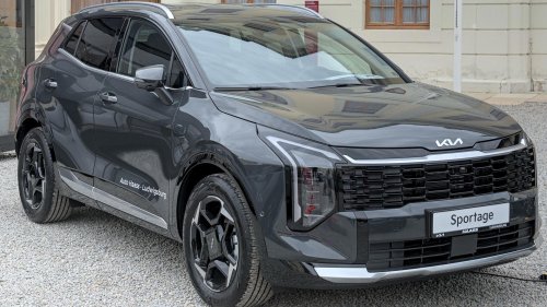 The 10 biggest car brands in South Korea &amp; 10 most popular models