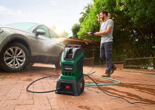 Adiós a la corrosión: la sal que derrite la nieve en la carretera puede dañar tu coche y así puedes evitarlo