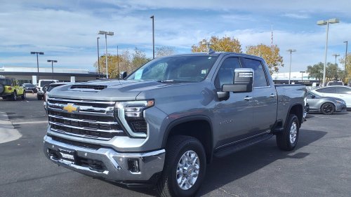 These vehicles have impressively large fuel tank capacities that will take you far without having to worry about gas