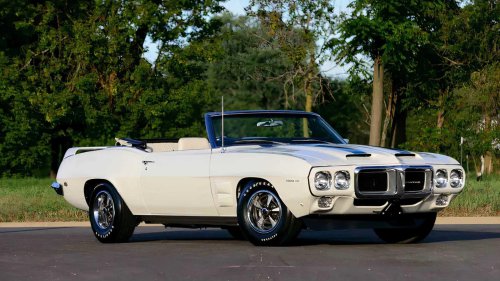 The 1960s muscle car so rare it barely shows up at auctions