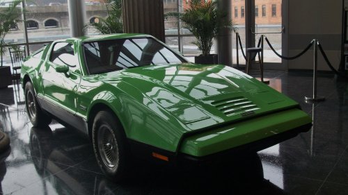 7 cars that became legends despite being commercial failures