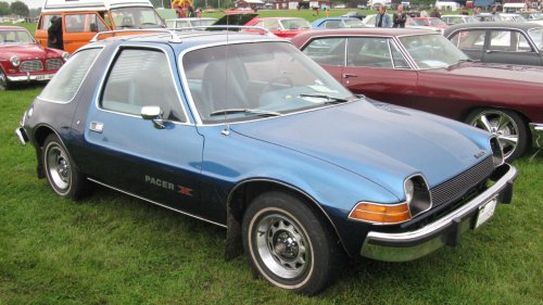 7 cars that became legends despite being commercial failures