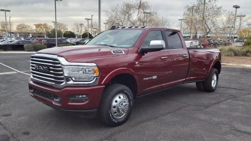 These vehicles have impressively large fuel tank capacities that will take you far without having to worry about gas