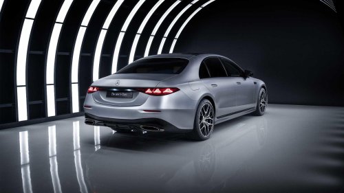 Mercedes keeps the V8 alive in the 2027 S-Class