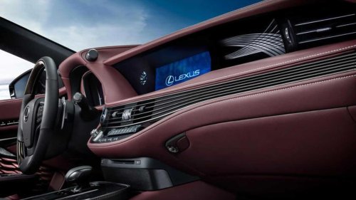 Lexus LS: Traditional luxury meets modern refinement