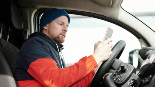 10 ways cars are getting smarter &amp; 10 ways drivers are getting dumber