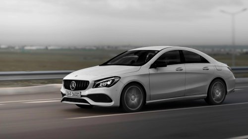 10 ways cars are getting smarter & 10 ways drivers are getting dumber