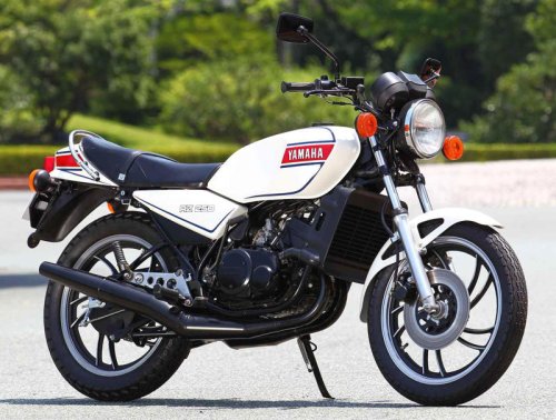 【新連載】伝説の名車をプレイバック! 太田安治の「あのころ 名車 クロニクル」第1回・ヤマハ「RZ250」（1980）