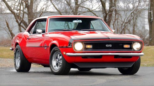 Chevy built a 375-HP sedan that could beat sports cars to 60 mph in the ’60s