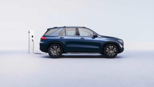 PHEV, Toyota, Toyota Tacoma, The luxury PHEV that’s now cheaper than a new Toyota Tacoma