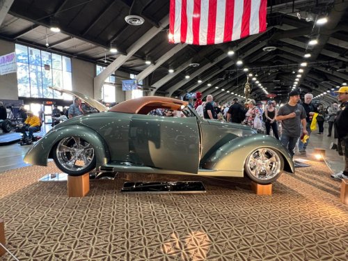 Pick your winners at the 2026 Grand National Roadster Show