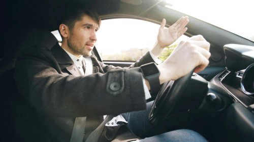 10 Mistakes Overconfident Drivers Make &amp; 10 Nervous Drivers Do