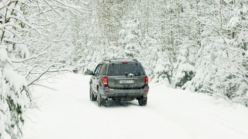 10 Mistakes Overconfident Drivers Make &amp; 10 Nervous Drivers Do