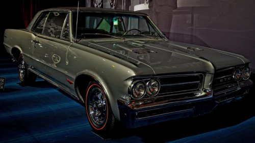 10 muscle cars that made rivals look outdated overnight