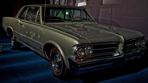 Muscle Cars, 10 muscle cars that made rivals look outdated overnight