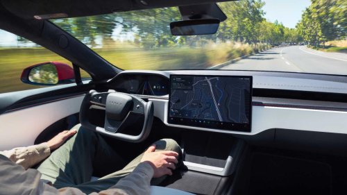Autonomous driving tech raises important questions about insurance policies